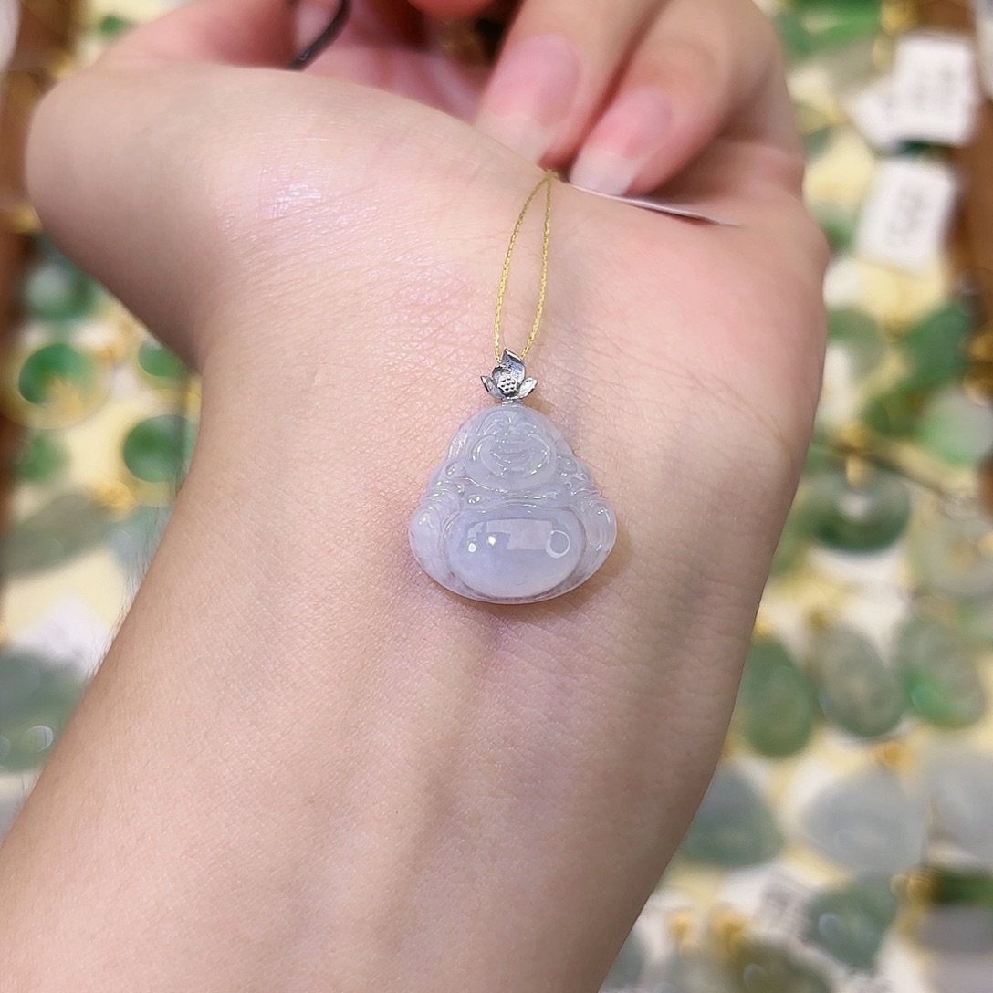 封***Y颈饰18K金镶嵌翡翠佛公