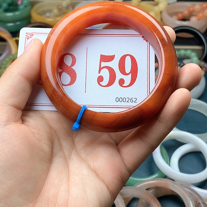 石英质玉（黄龙玉）未镶嵌手镯