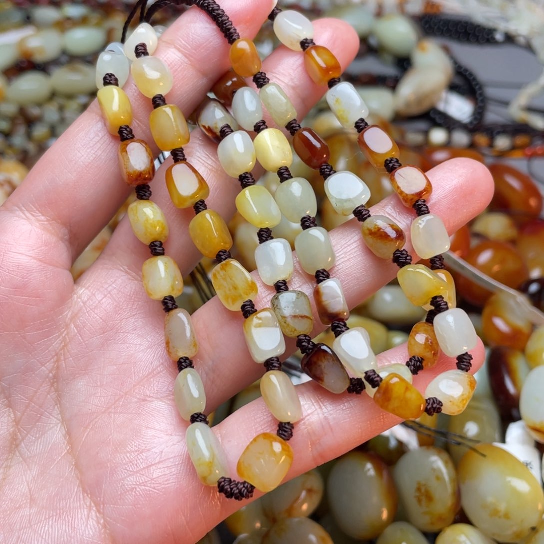 未镶嵌和田玉手链