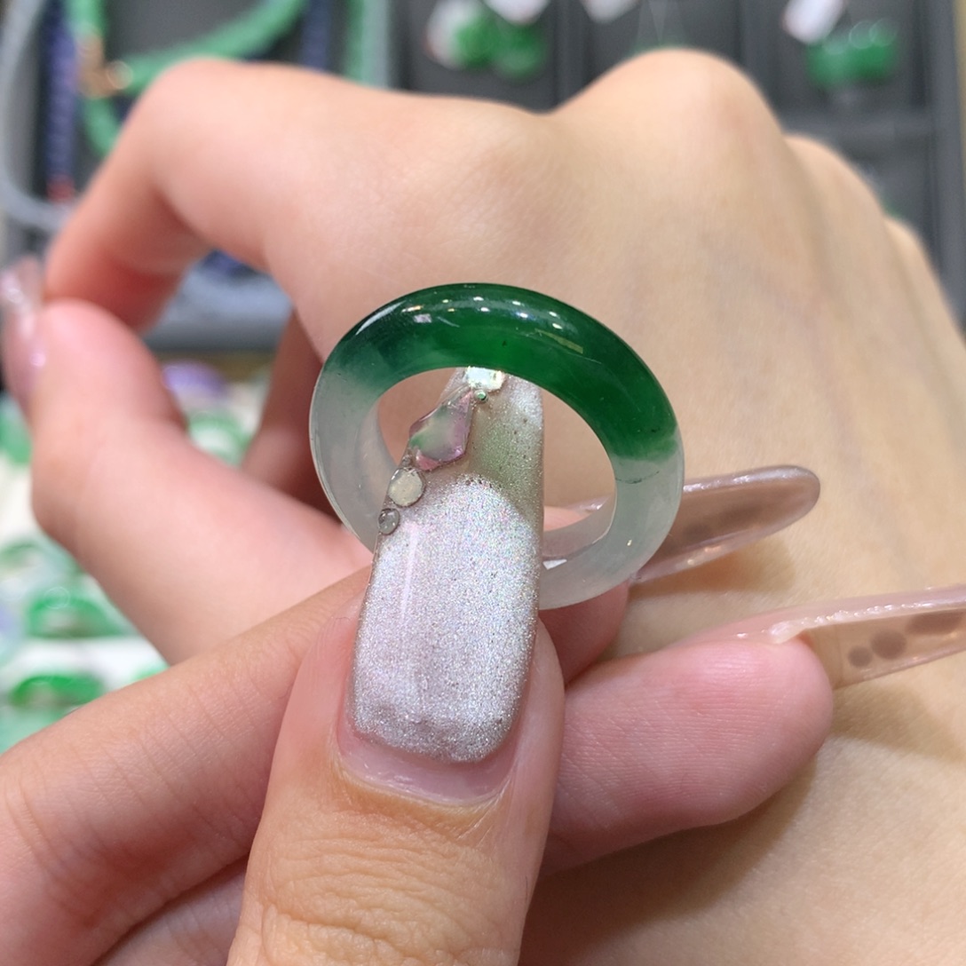 翡翠戒指未镶嵌新品