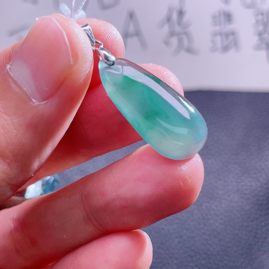 翡翠颈饰未镶嵌999999999