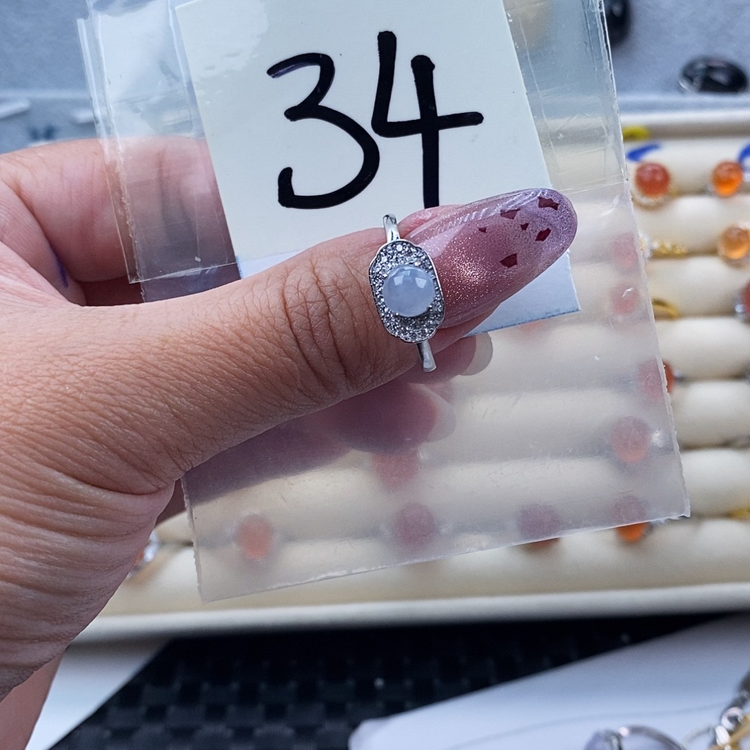 翡翠未镶嵌戒指缅甸