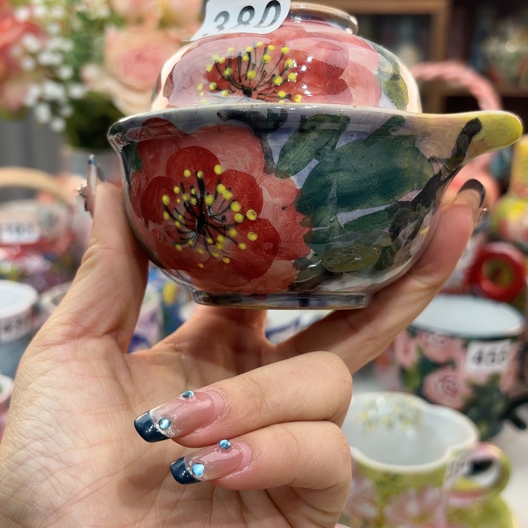 瓷片兔兔你真的好好吃