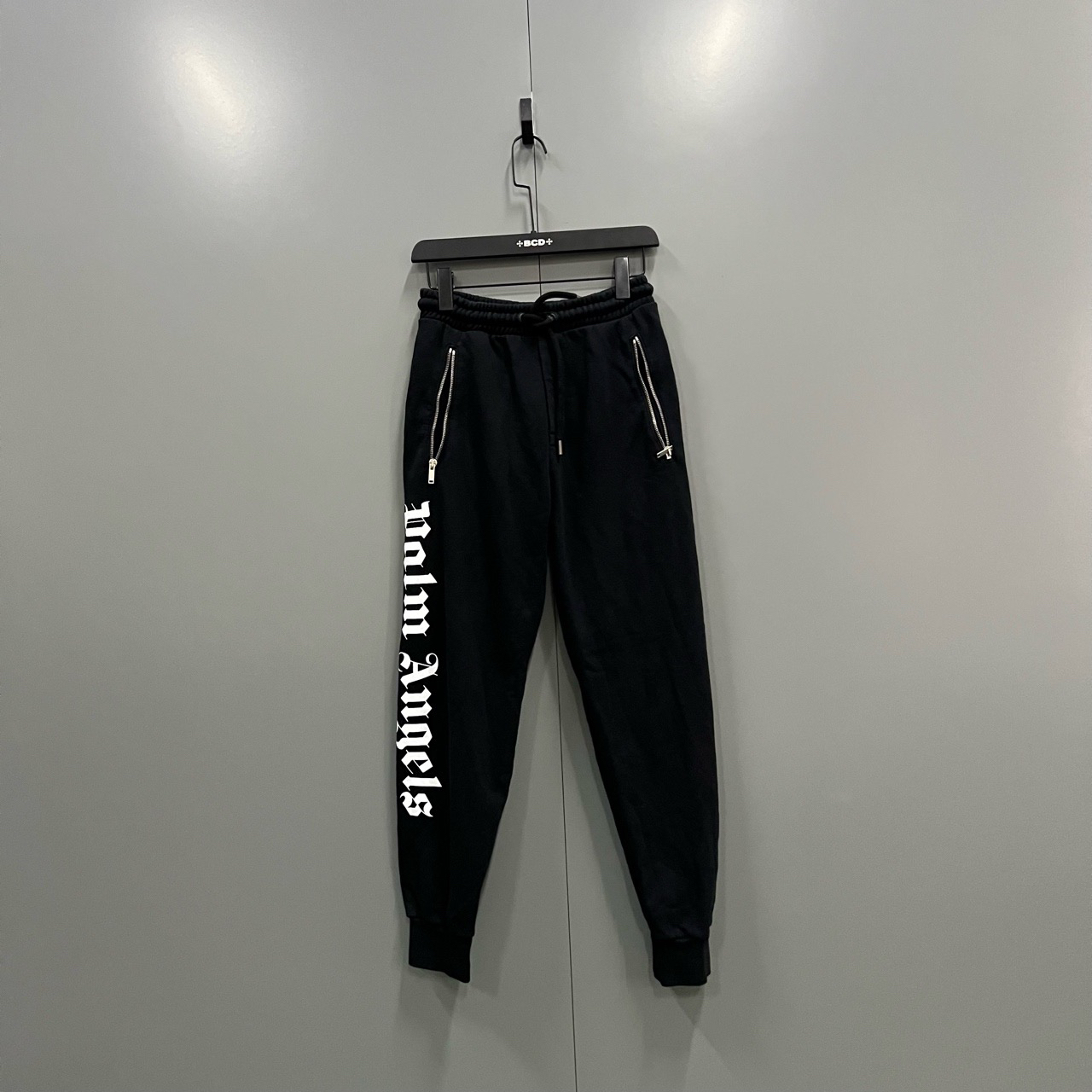 全新未使用 maje （jp）314 Palm Angels 黑色侧边印花卫裤 XS码