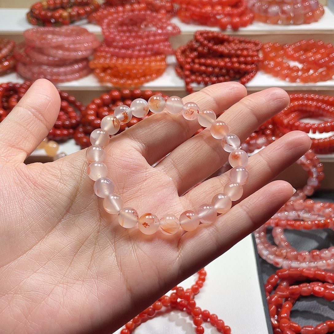 南红玛瑙未镶嵌手链