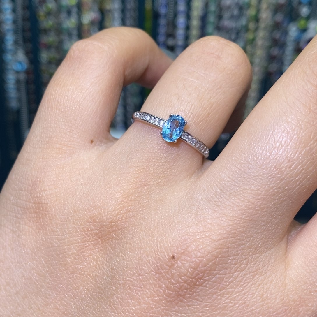 托帕石戒指银S925镶嵌