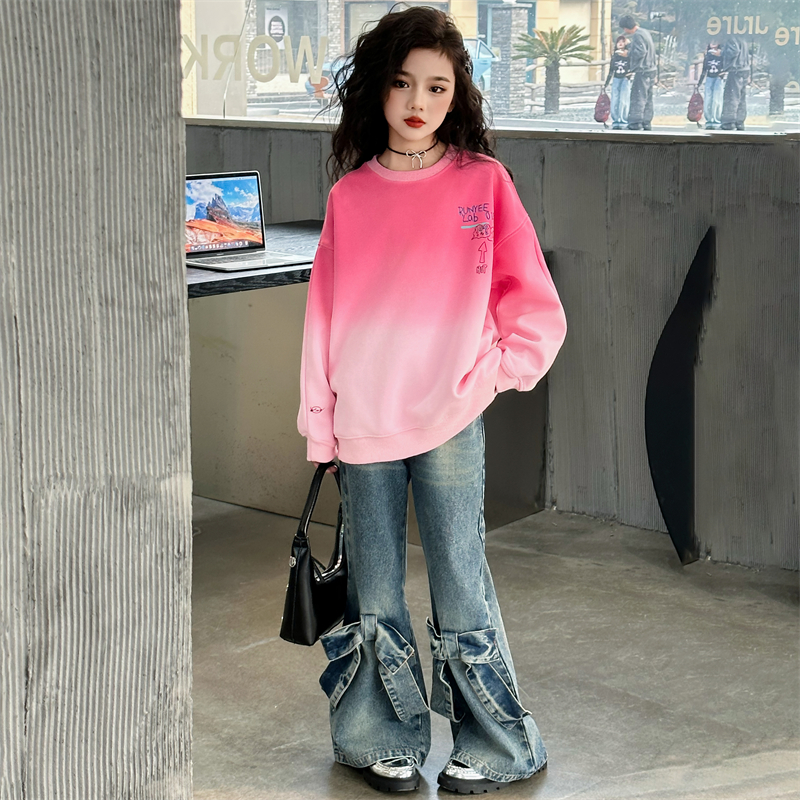 女童春秋季扎染卫衣套装2025新款大童时尚蝴蝶结牛仔喇叭裤两件套