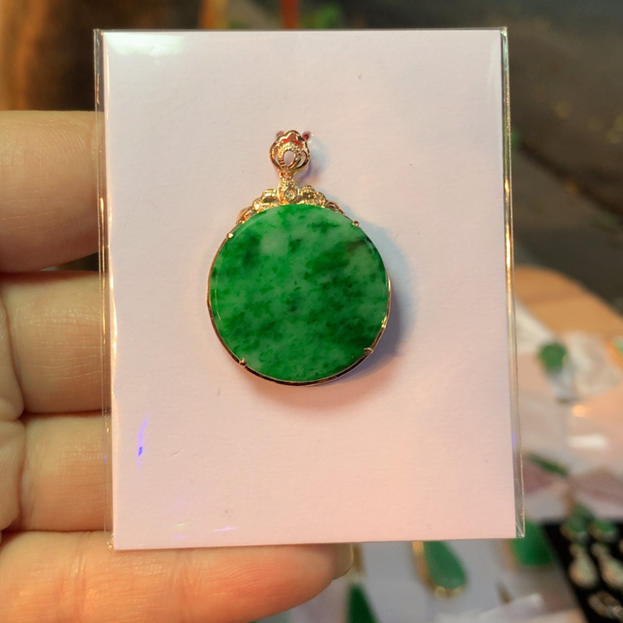 【闪购商品】翡翠颈饰18K金镶嵌圆牌