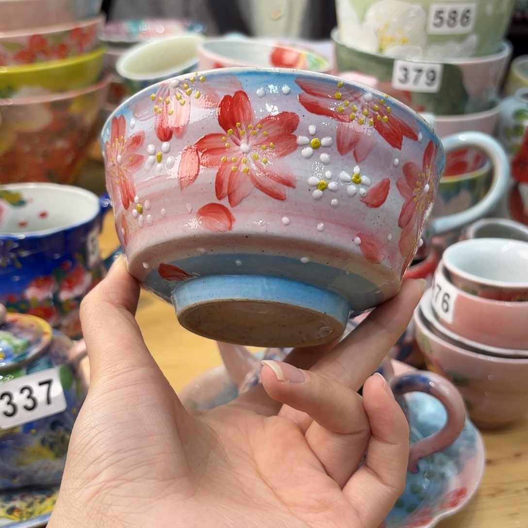 瓷片兔兔哈哈好可爱