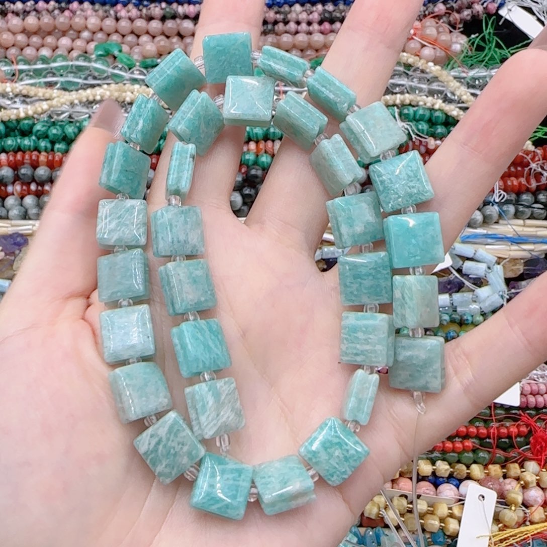 玛瑙/玉髓未镶嵌珠宝半成品老矿天河方片一条卡十