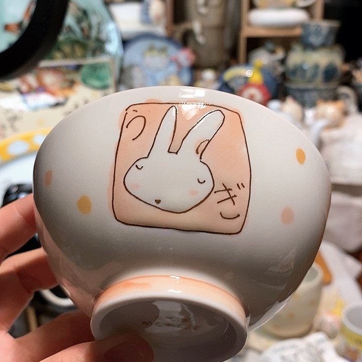 搪瓷兔子米饭碗………