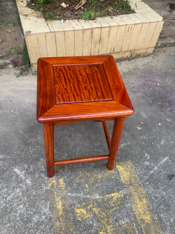 缅花富贵凳30 X30X45高一张