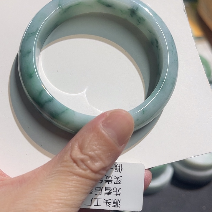 翡翠未镶嵌手镯纯天然缅甸翡翠手镯