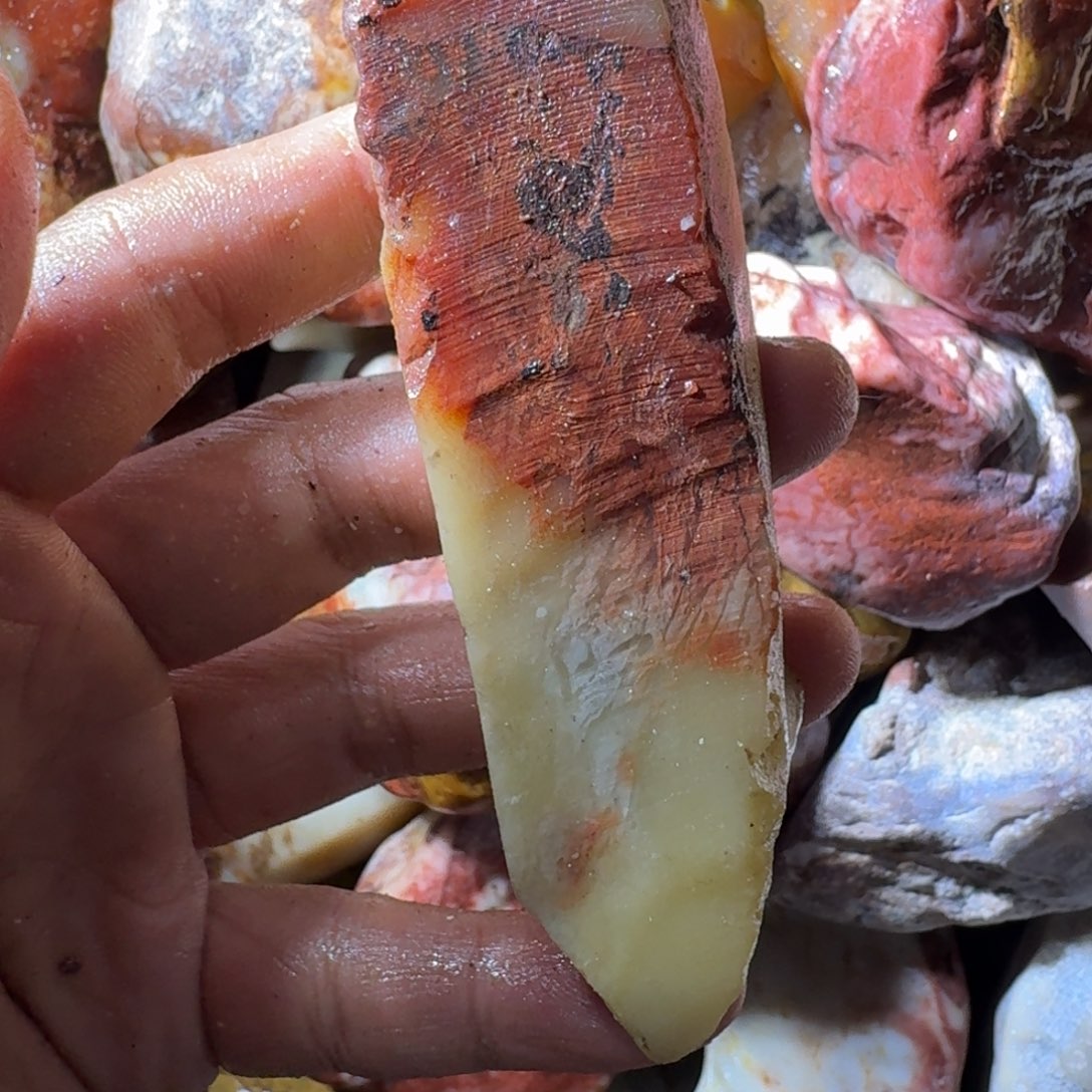 红***玩寿山石898889999889999