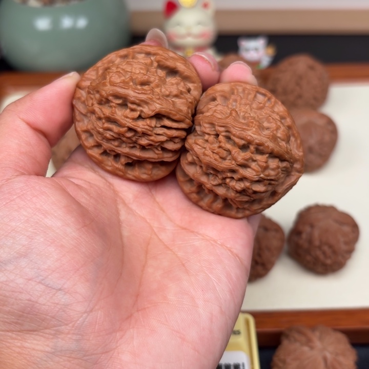 文玩核桃把件全品白狮子45