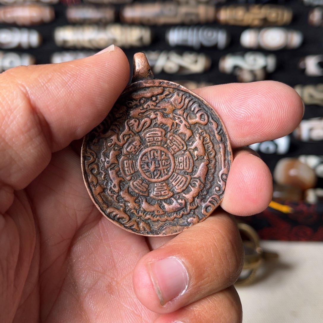 莫*工艺品九宫工艺品