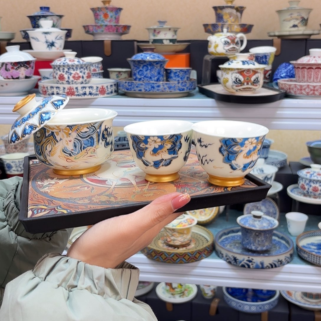 盖碗里的水煮开后放