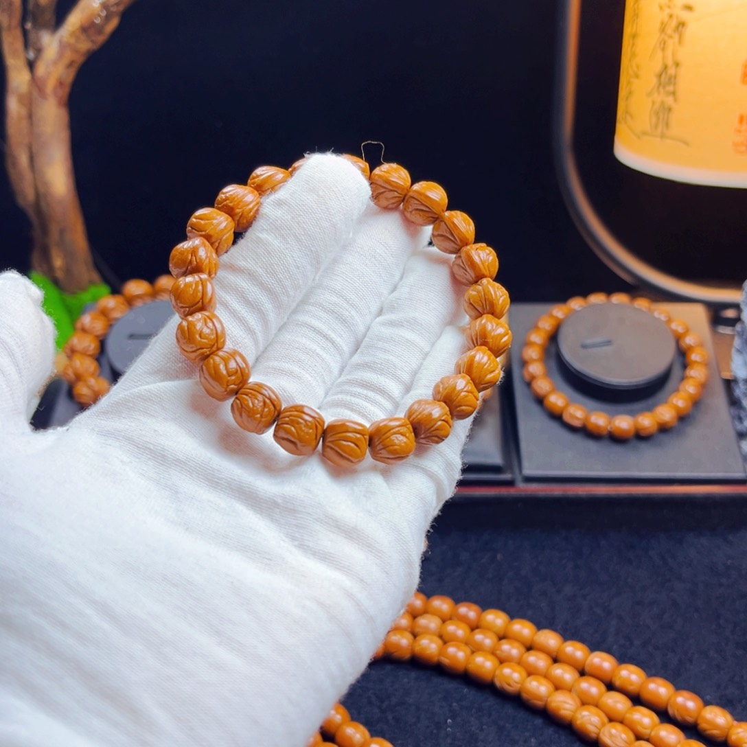 *****桃核吊坠野生桃核