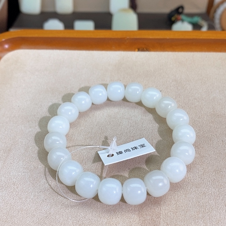 未镶嵌手链和田玉