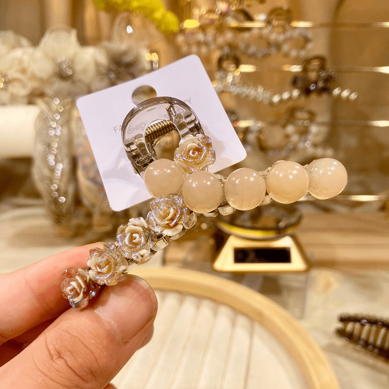  9cm高级感珍珠抓夹气质网红新款花朵中号发夹后脑勺盘发鲨鱼夹子