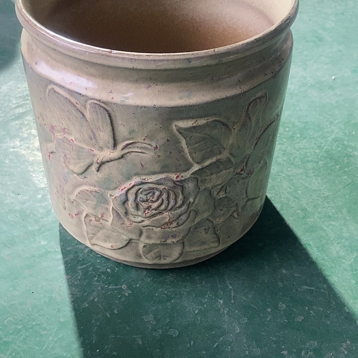 红陶口20。高21。。。