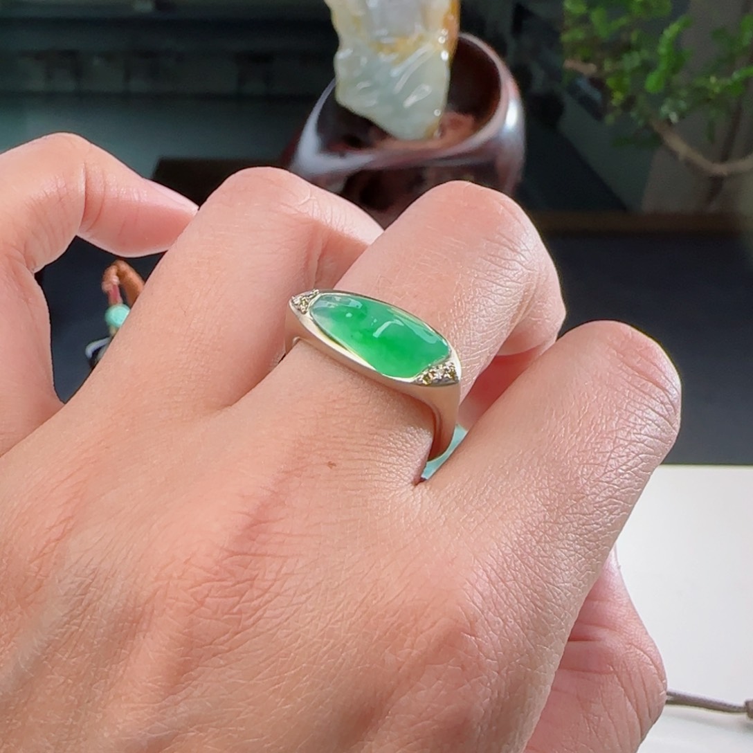 【闪购商品】翡翠戒指18K金镶嵌堯