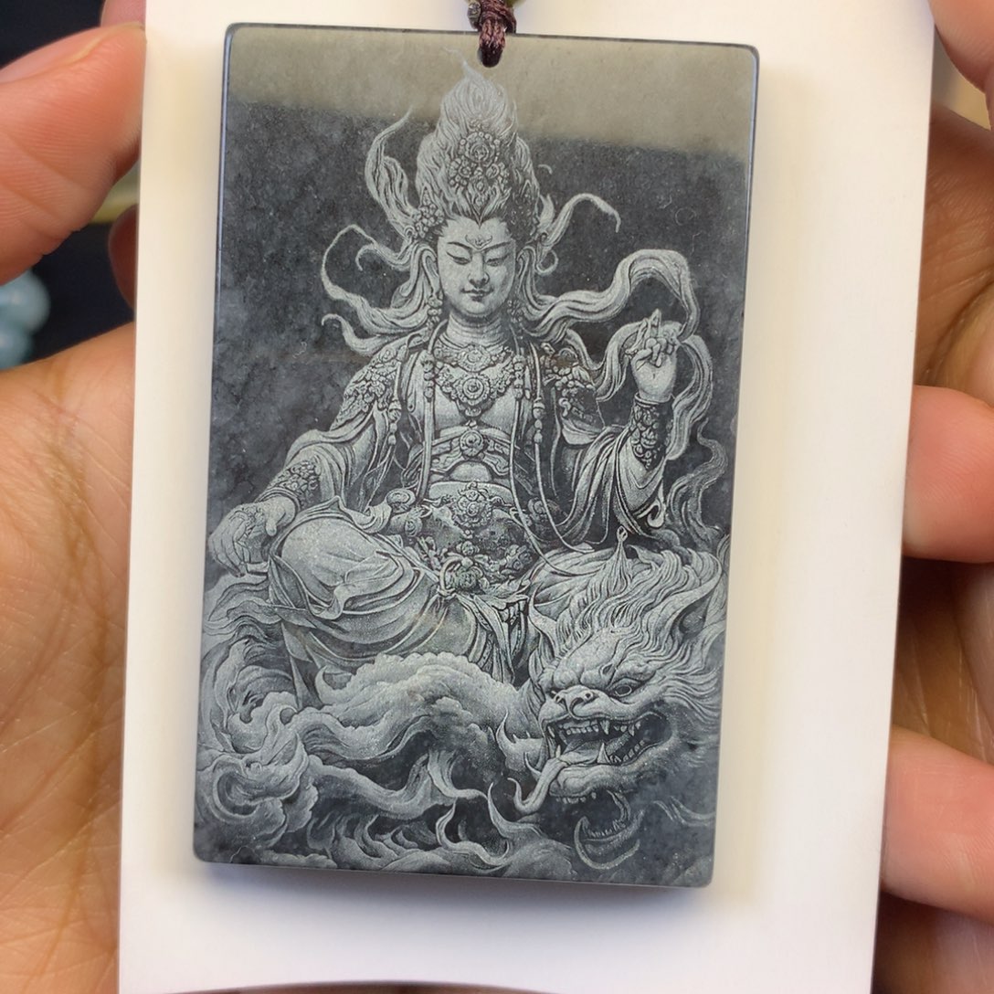 翡翠颈饰未镶嵌天然缅甸翡翠