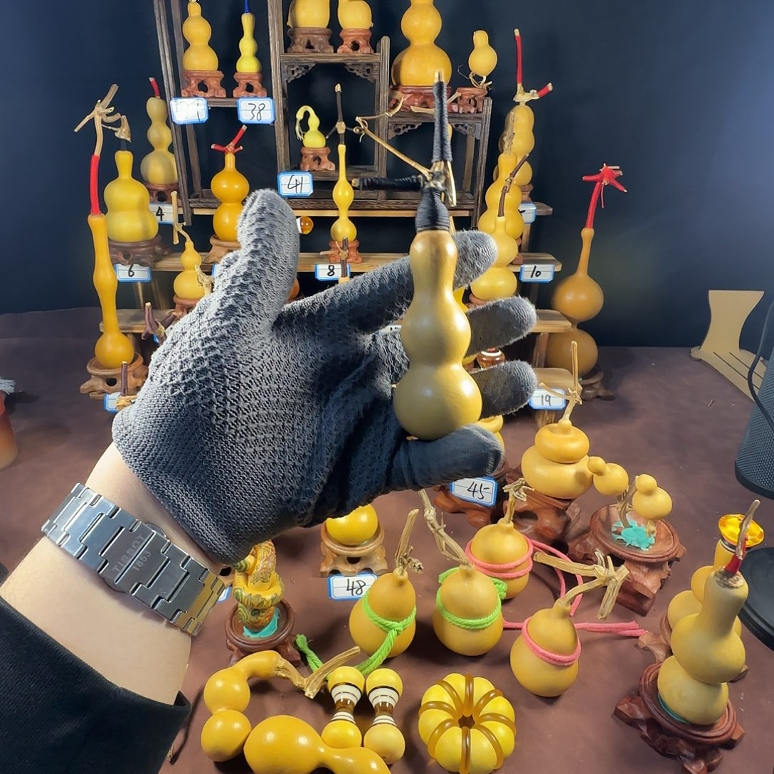 A***•1112222111111112122