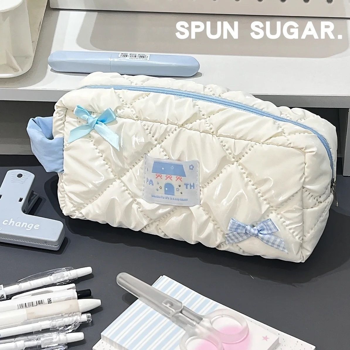 女生新款奶白笔袋高颜值可爱文具袋多功能大容量