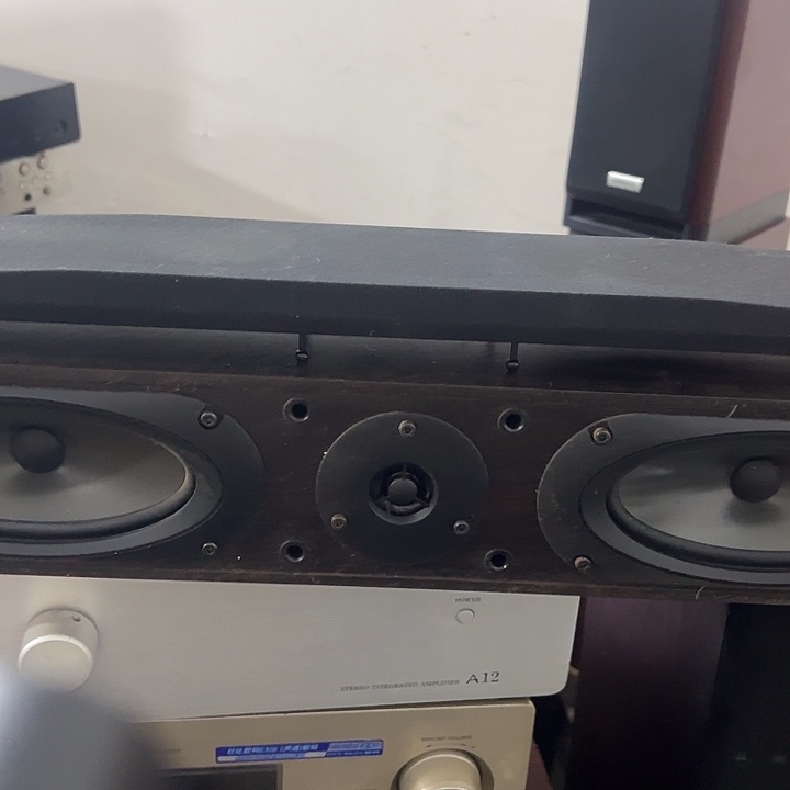 8新中置一个，底部有点掉皮，不包邮