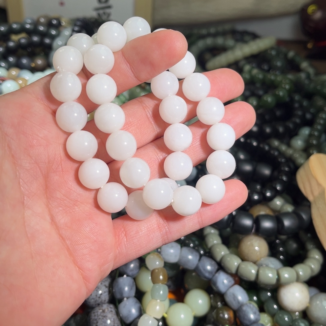 和田玉手链未镶嵌拍一发一