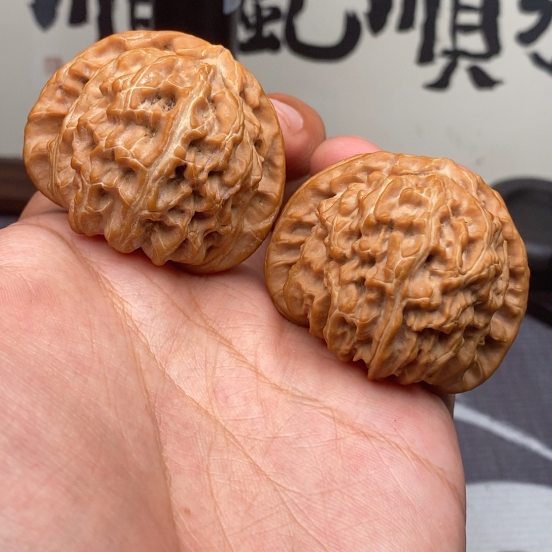 把件文玩核桃全品三角白43