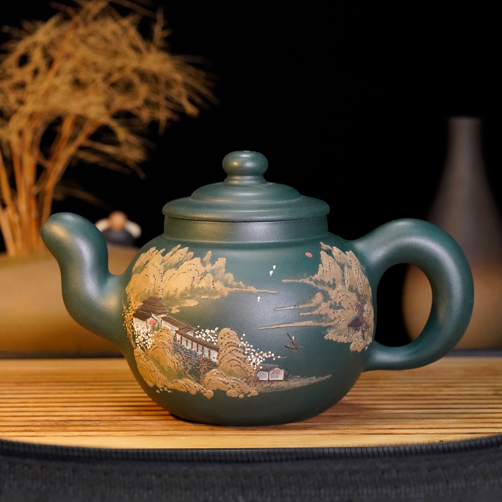 LHX-001  刘红仙  宜兴手工紫砂   道洪疾风  山水