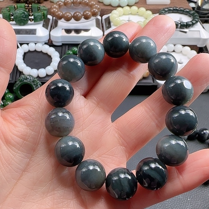 和田玉手串未镶嵌