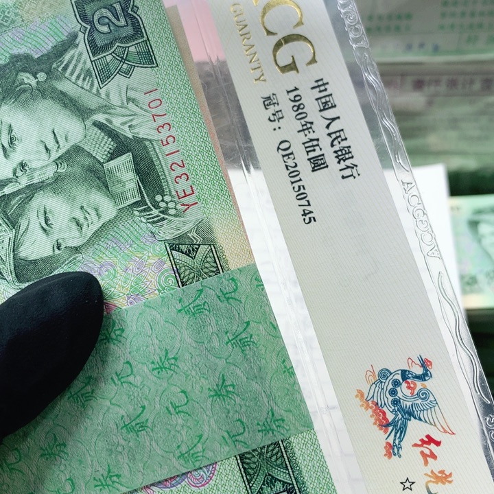 人***戏902一刀32153701。  