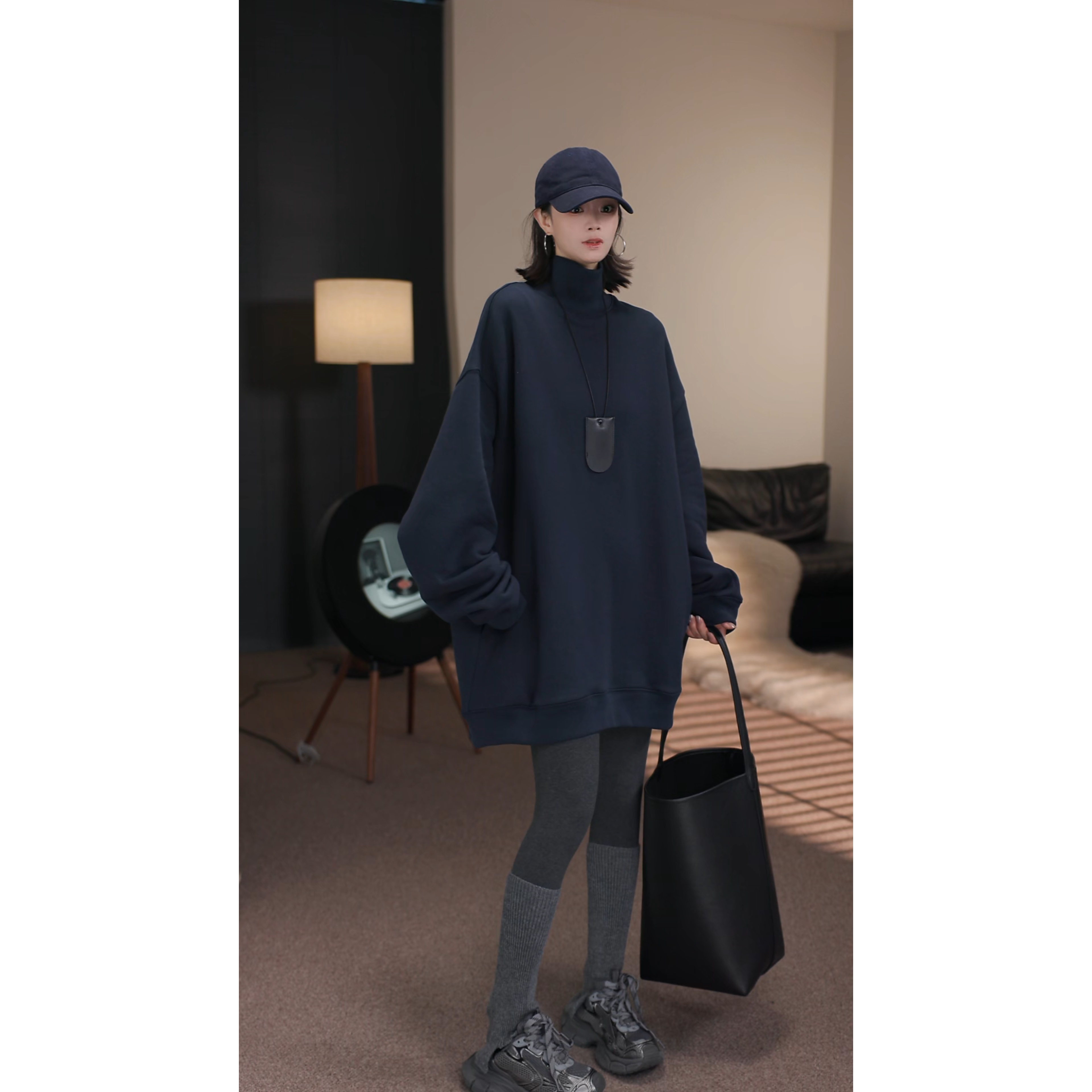 卢尚中领净版男友卫衣251027