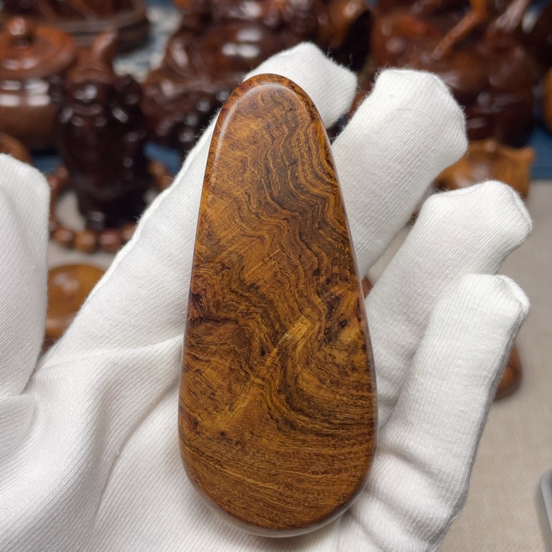 黄花梨/降香黄檀手把件