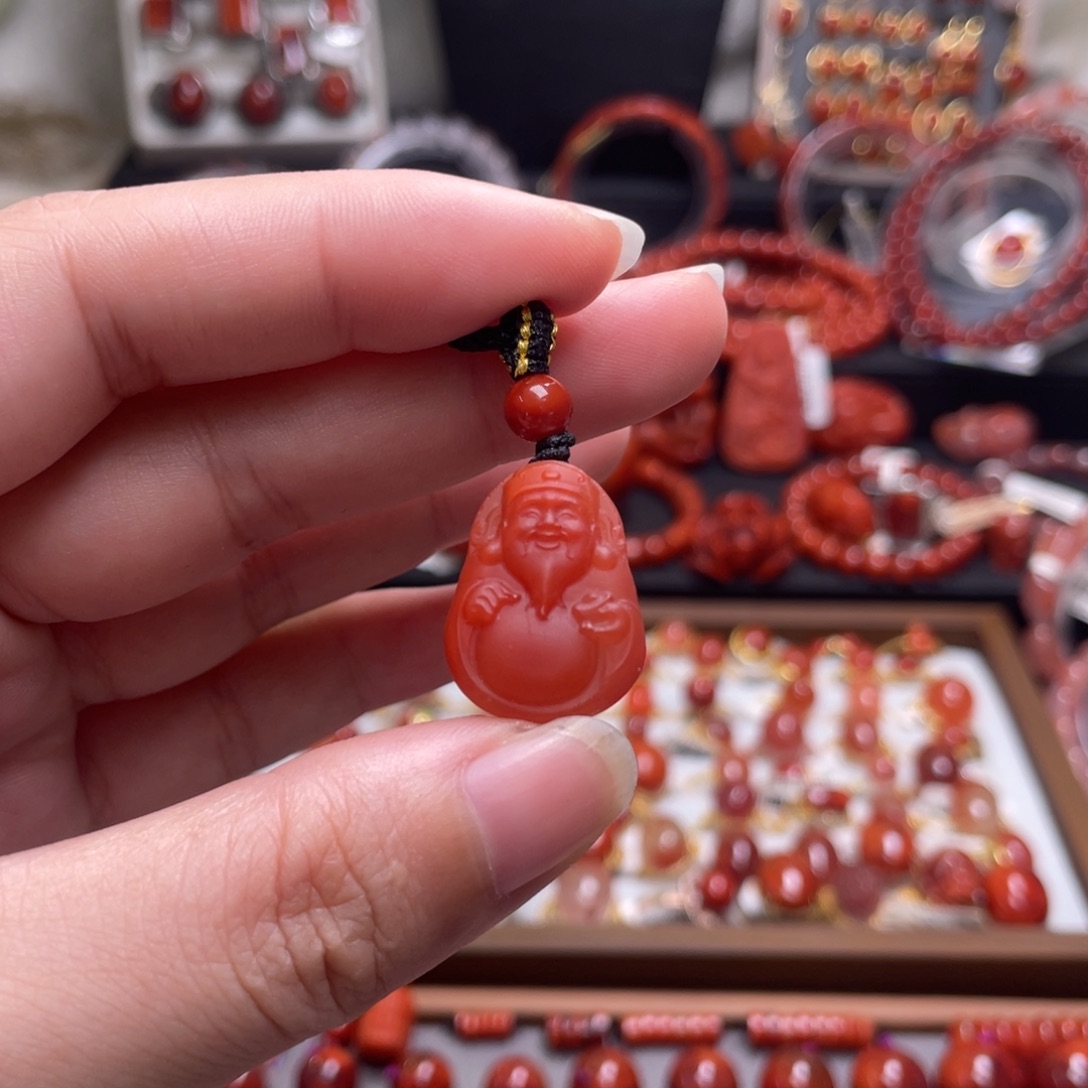 南红玛瑙未镶嵌财神吊坠