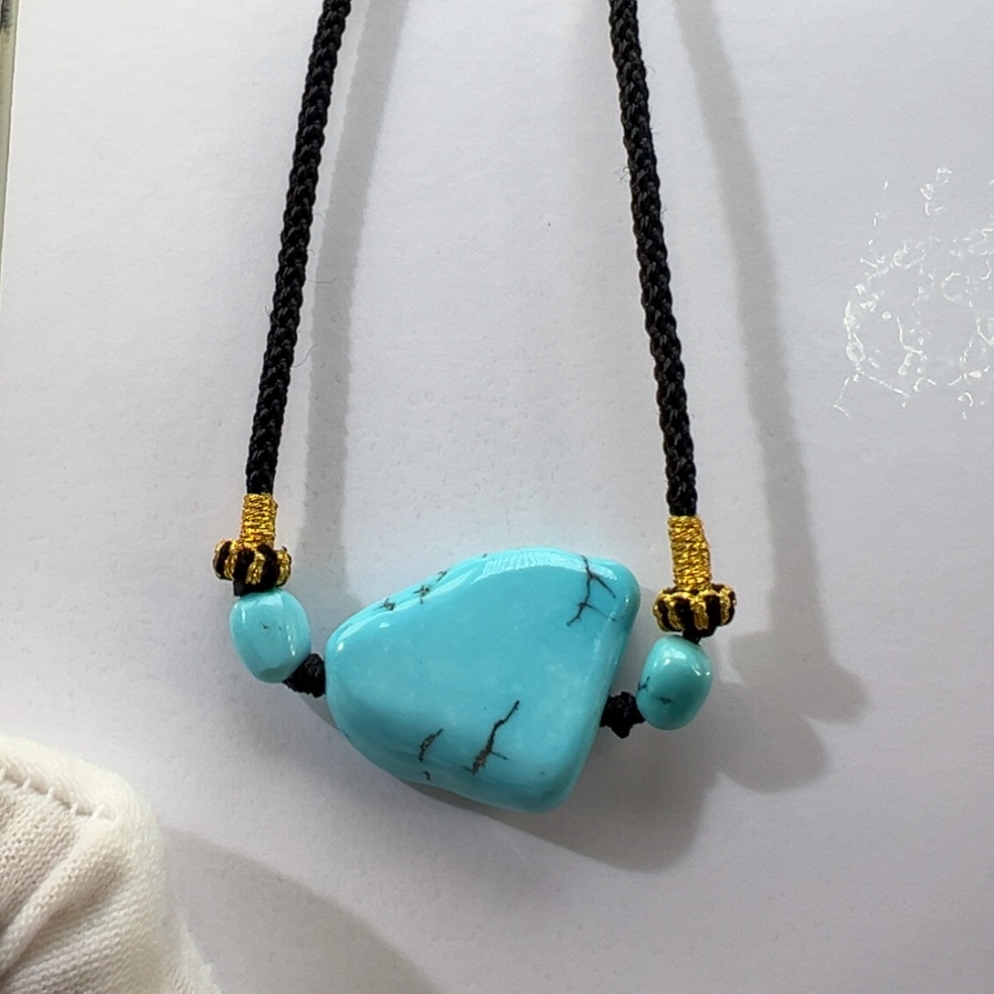 绿松石未镶嵌挂件