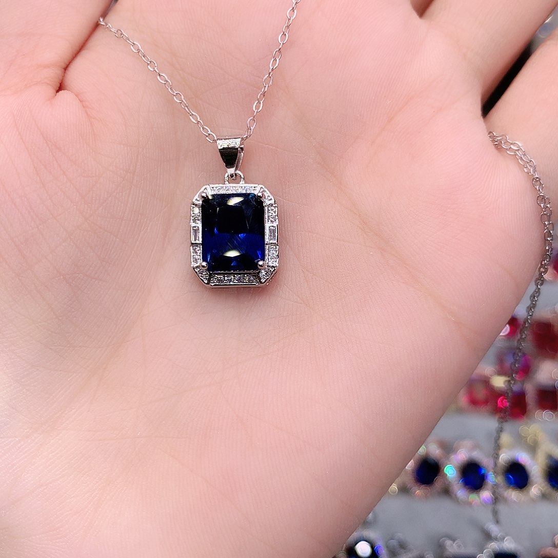 蓝宝石颈饰银S925镶嵌白810