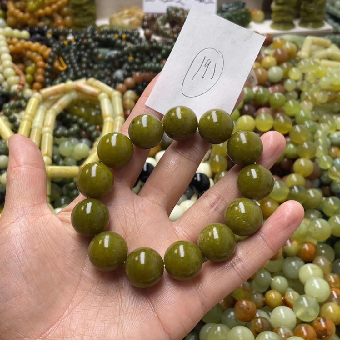 蛇纹石玉手链未镶嵌