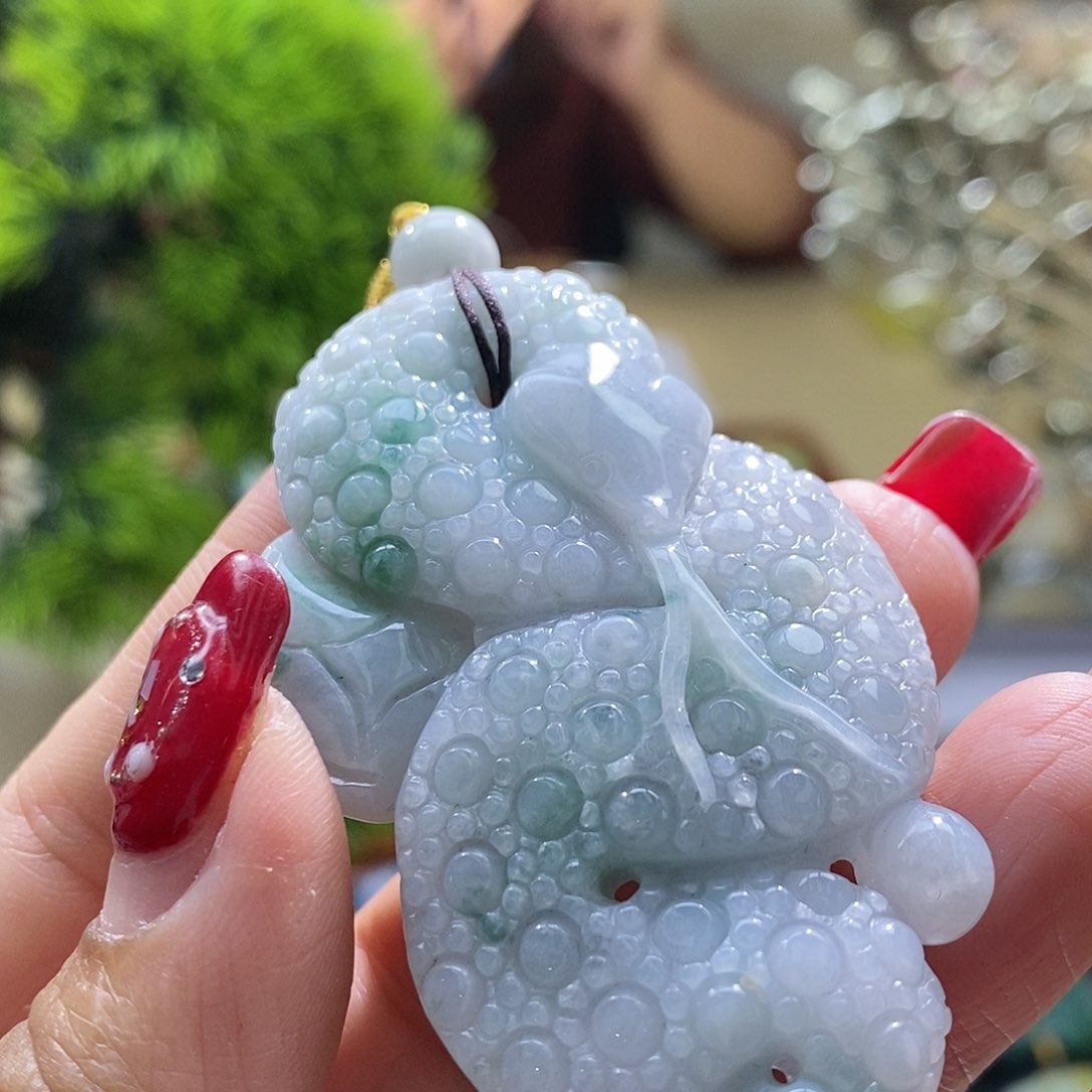 【闪购商品】翡翠颈饰未镶嵌蛇