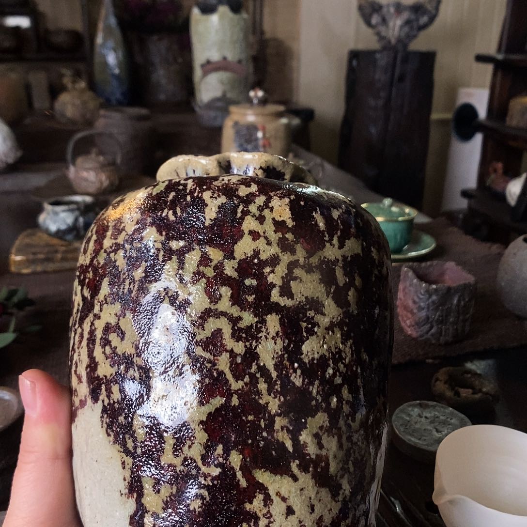 L***i手工制作柴烧茶具