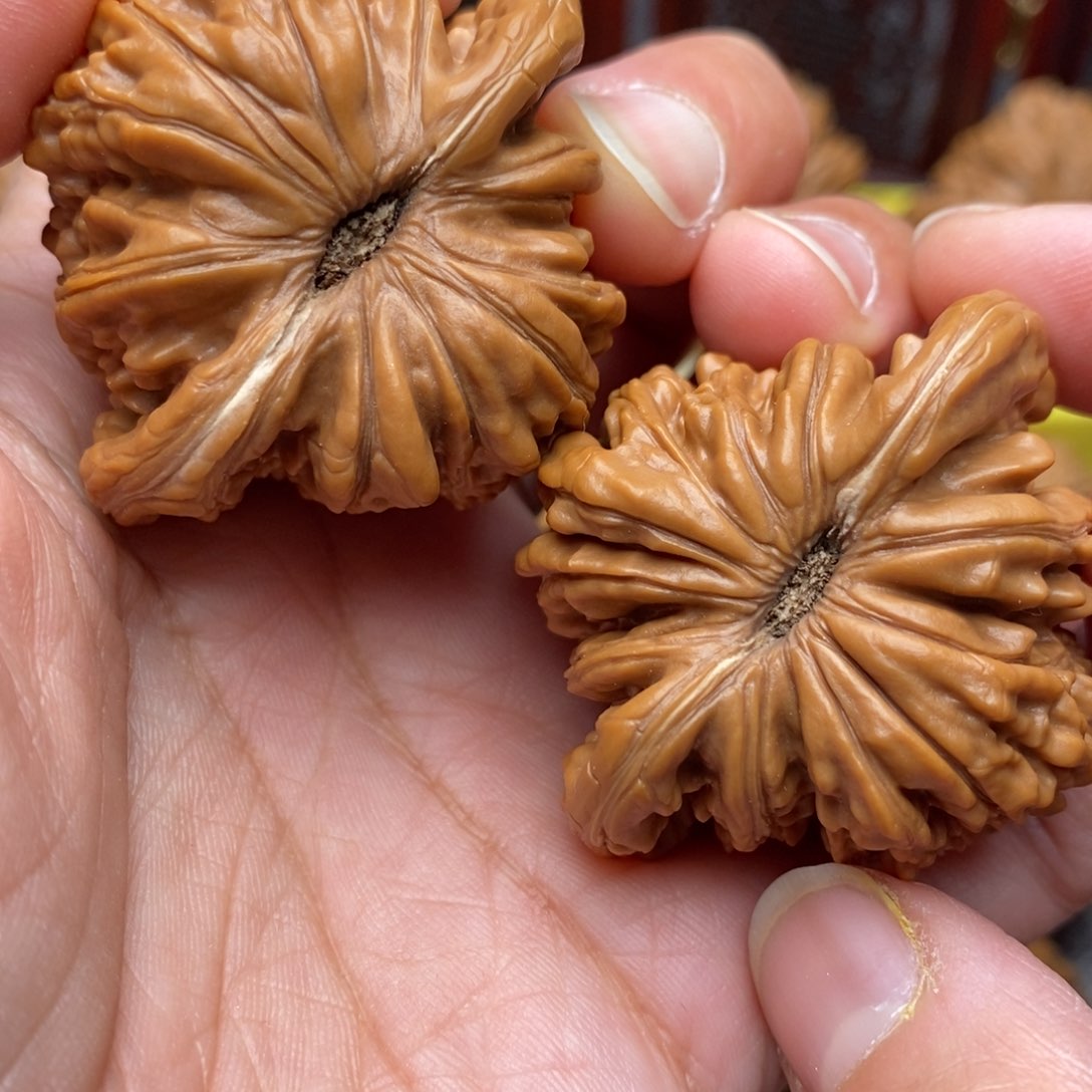 文玩核桃把件毕业精品四座楼44尺