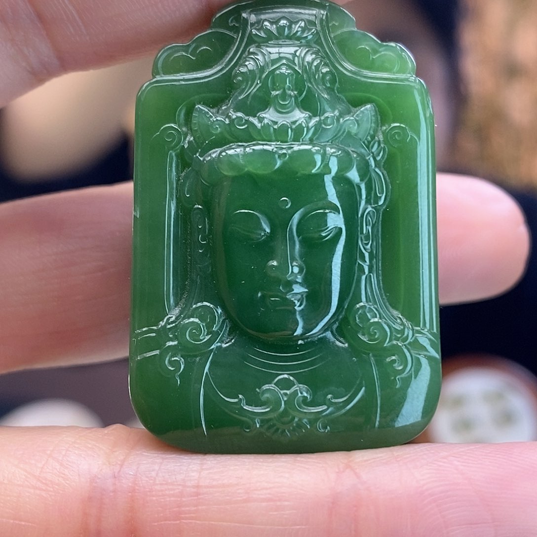 和田玉（碧玉）颈饰未镶嵌