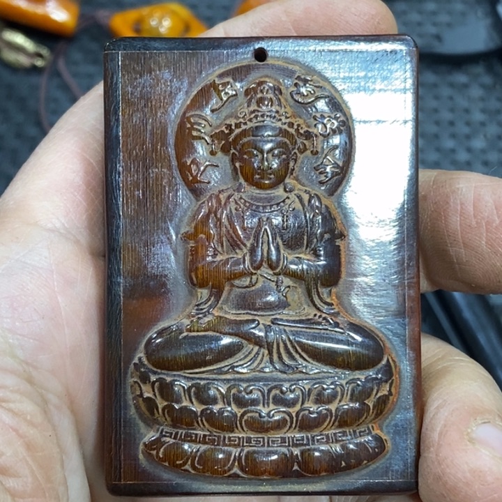 滴血莲花菩提手串