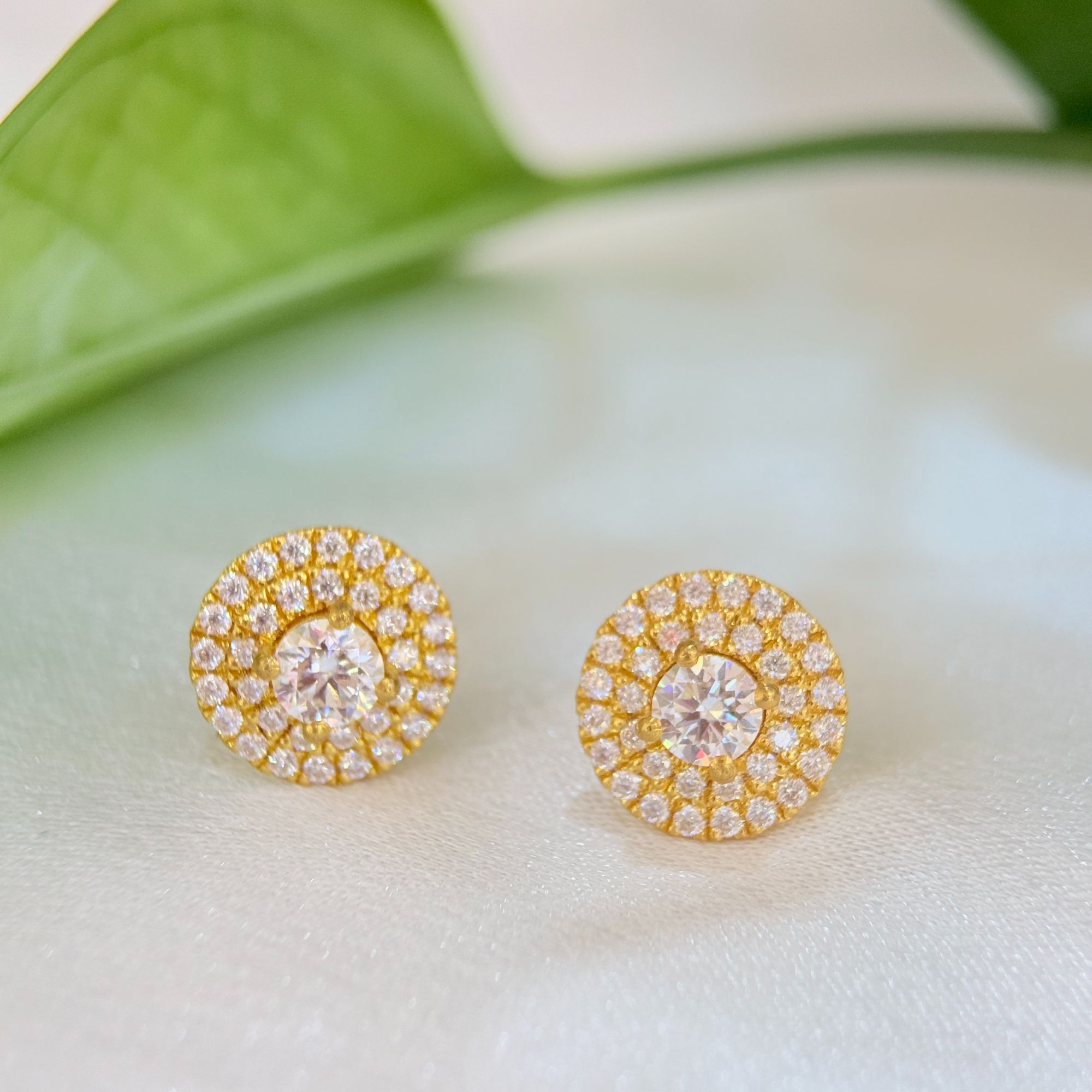 群星璀璨足金耳饰古法点钻爆闪耳钉精致轻奢百搭