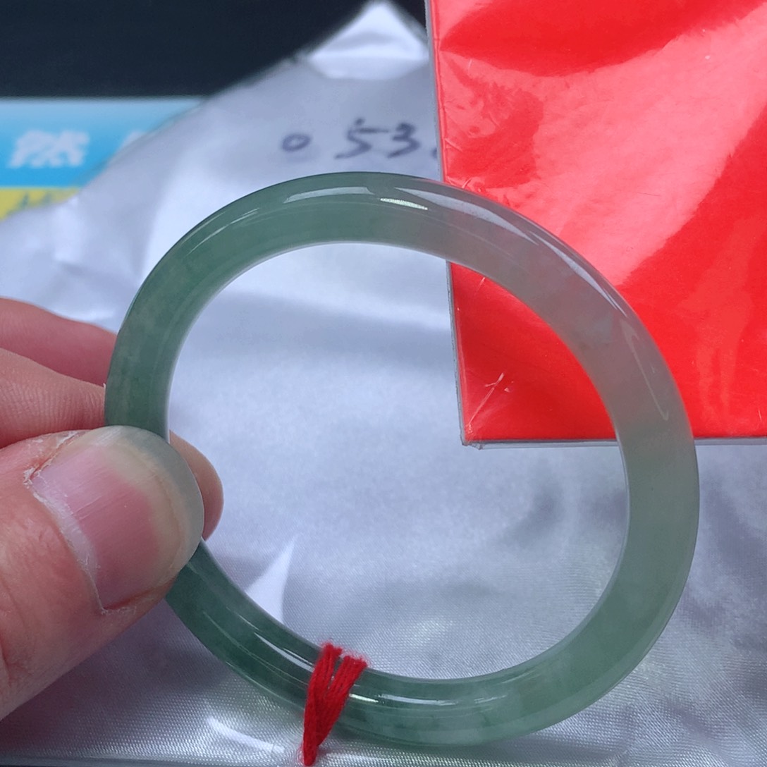 翡翠手镯（贵妃镯）未镶嵌0538号