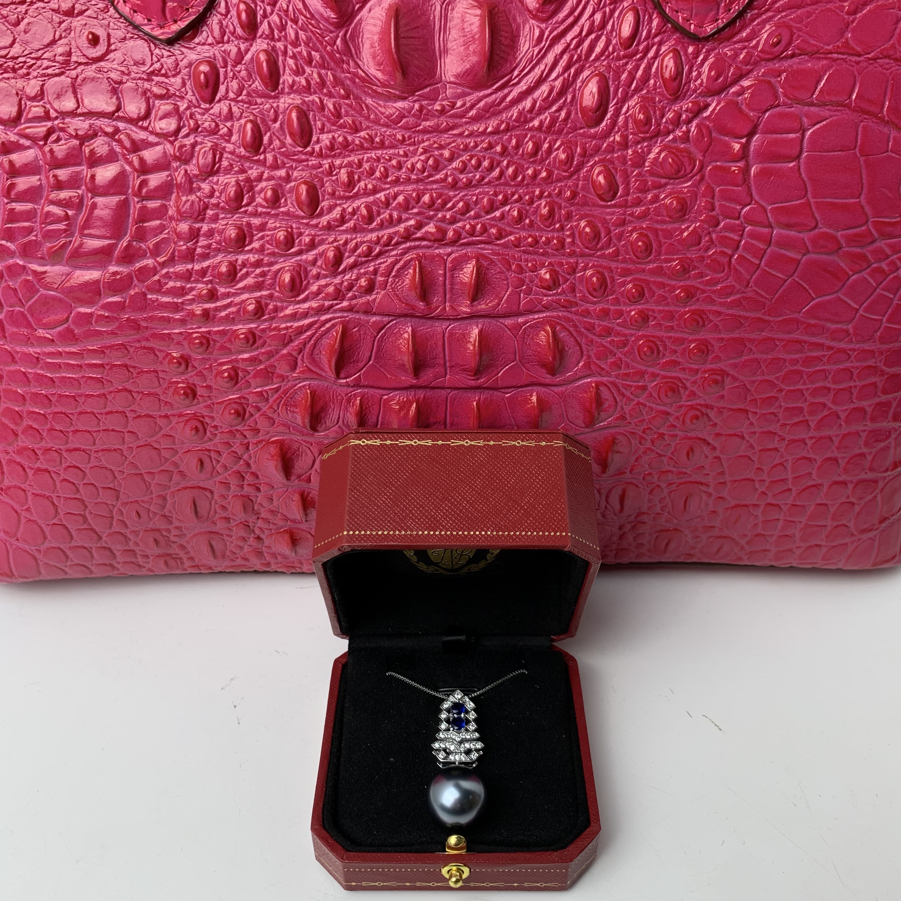 4045【香港联邦】气质优雅女士项链