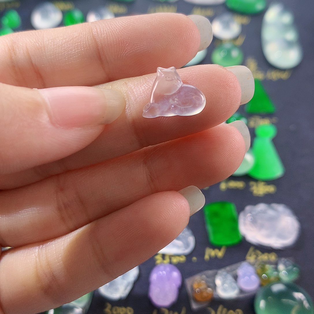 【闪购商品】翡翠颈饰未镶嵌猫咪